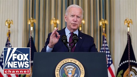 Biden announces actions to hold Russia accountable