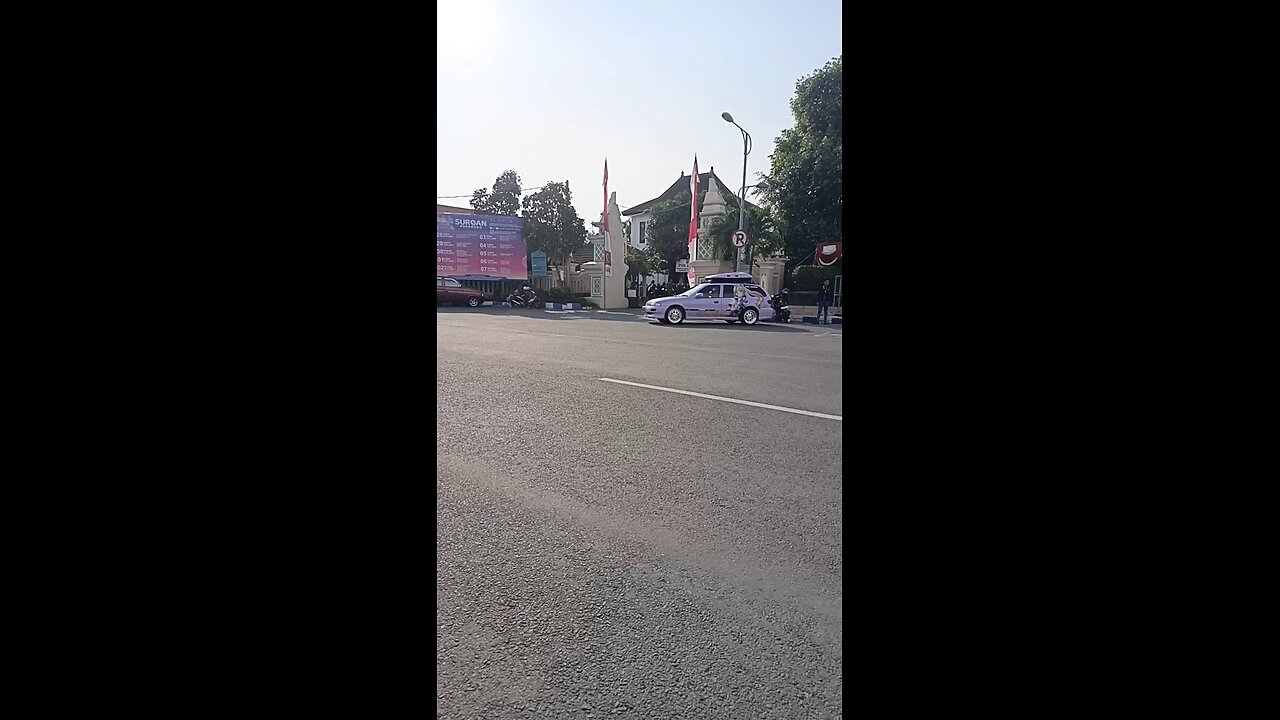 depan paseban alun alun Ponorogo