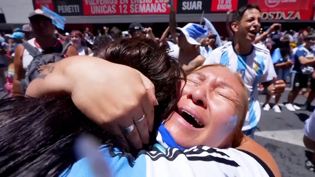 CRAZY SCENES in Buenos Aires as fans celebrate Argentina WINNING WORLD CUP!