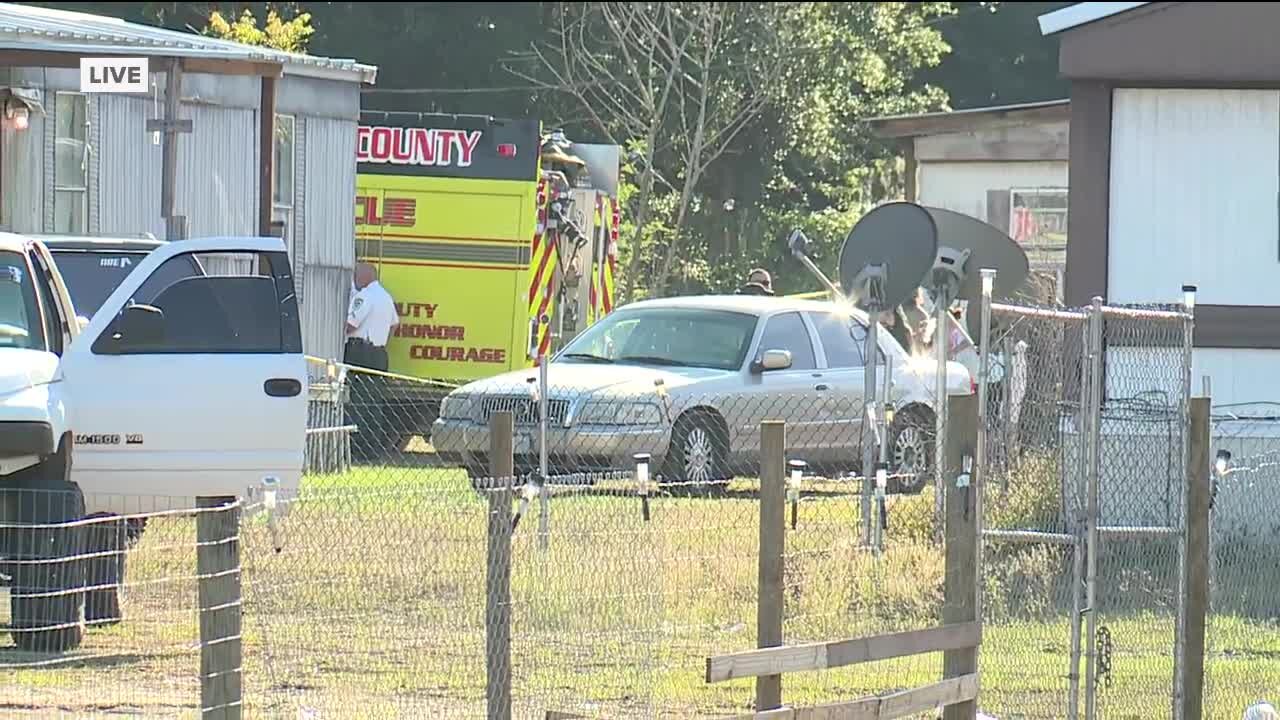 2 children and their father die in Lithia fire; mom and son survive: HCSO