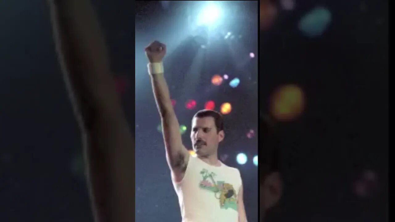 Queen - Football Song [Live] (Short) #concert #live #queen #footballsong #leiden #1986 #joãocorreia