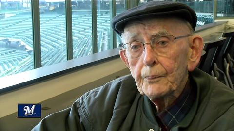 96-year-old usher celebrates 32 seasons with the Milwaukee Brewers