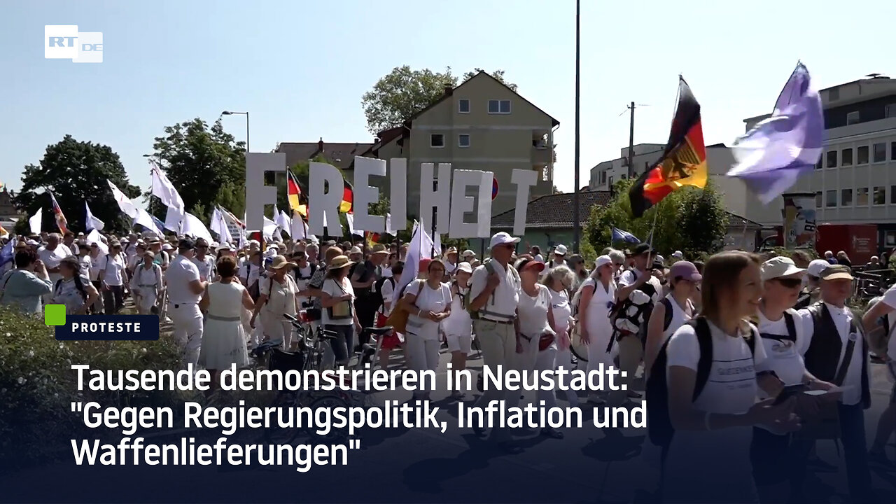 Tausende demonstrieren in Neustadt: "Gegen Regierungspolitik, Inflation und Waffenlieferungen"