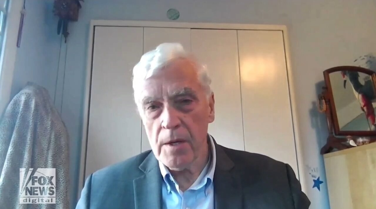 Former CIA Analyst Sounds The Alarm on The Deep State