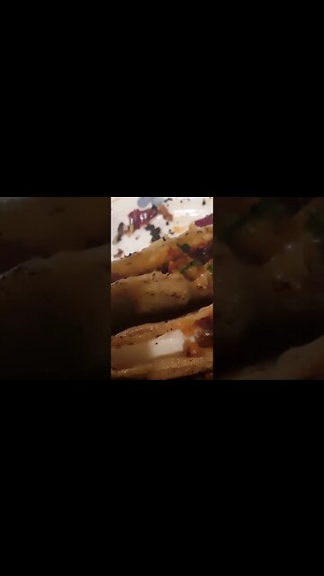 Dickeys BBQ brisket tacos to help you get through the first week of 2023 🐂🌮 #shorts