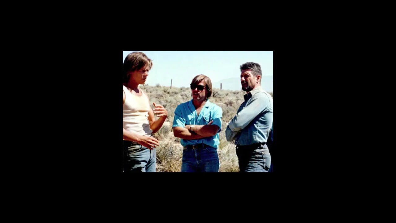 Tremors Review πΏπ#moviereviews #tremors #shorts #jfap