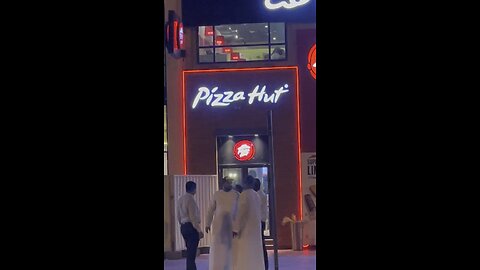 Pizza Hut In Dubai Near Dubai Museum ￼