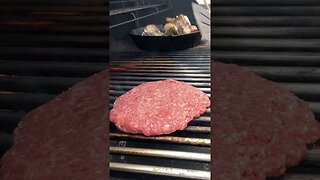 Cooking a Burger like a Burger