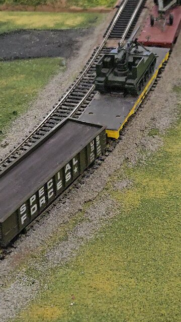 06/09/2024: HO Scale military train
