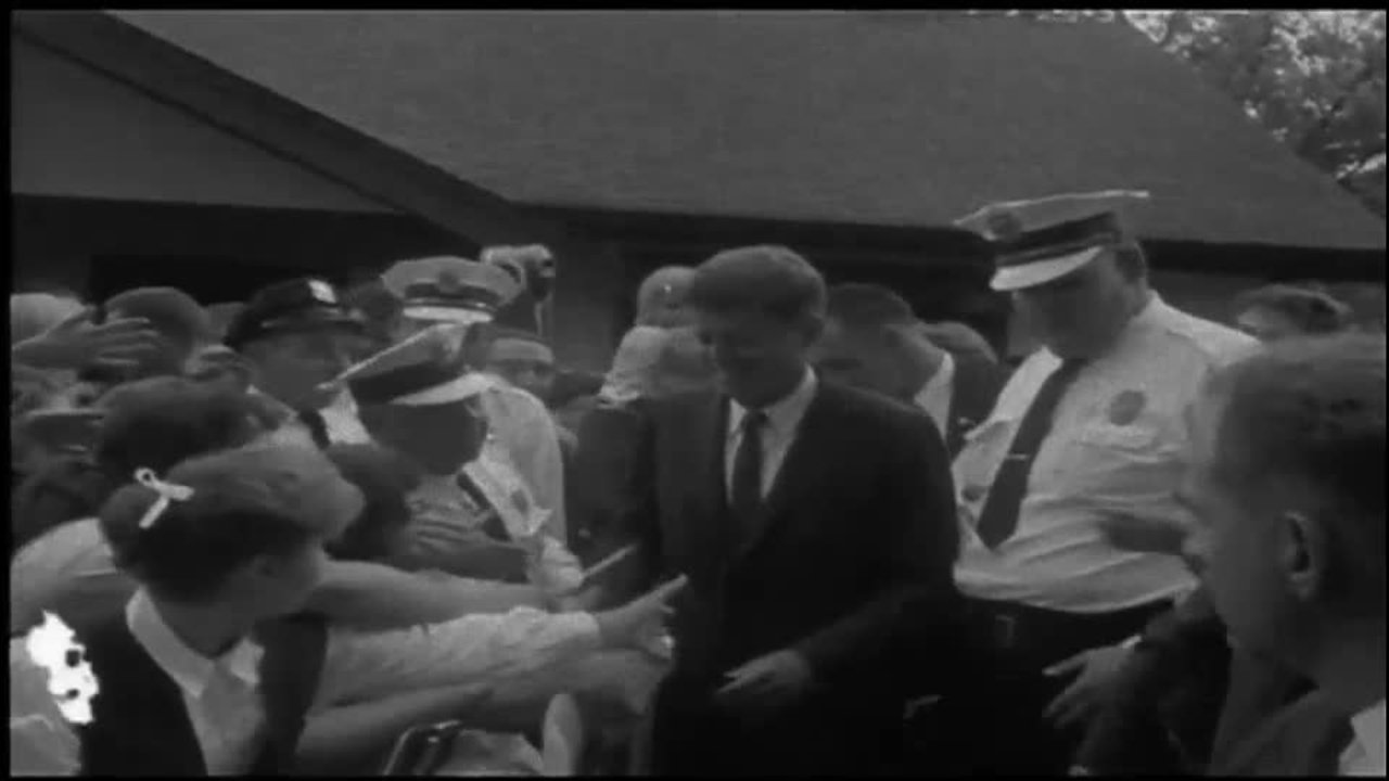 JFK visits Cincinnati during 1960 campaign and mispronounces city's name