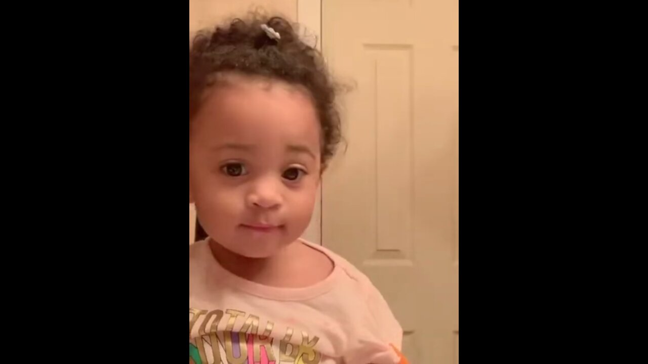 Baby dance moves that are adorable