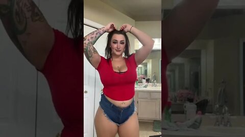 Cutie dances to the beat lol