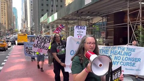 Peace with Russia! Peace with China! In the streets of NYC