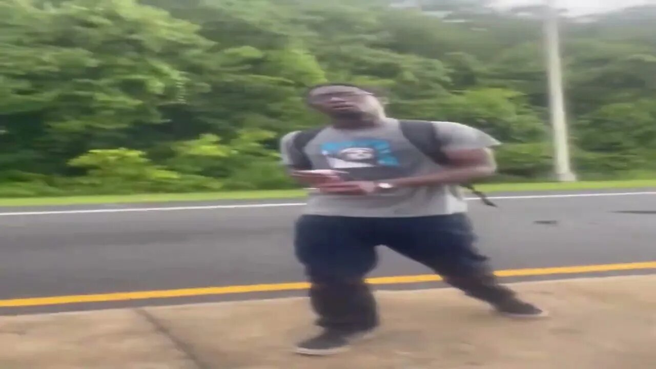 Angry Leftist ASSAULTS Republican Campaign Volunteer in Florida After He’s Caught Ripping Up Signs