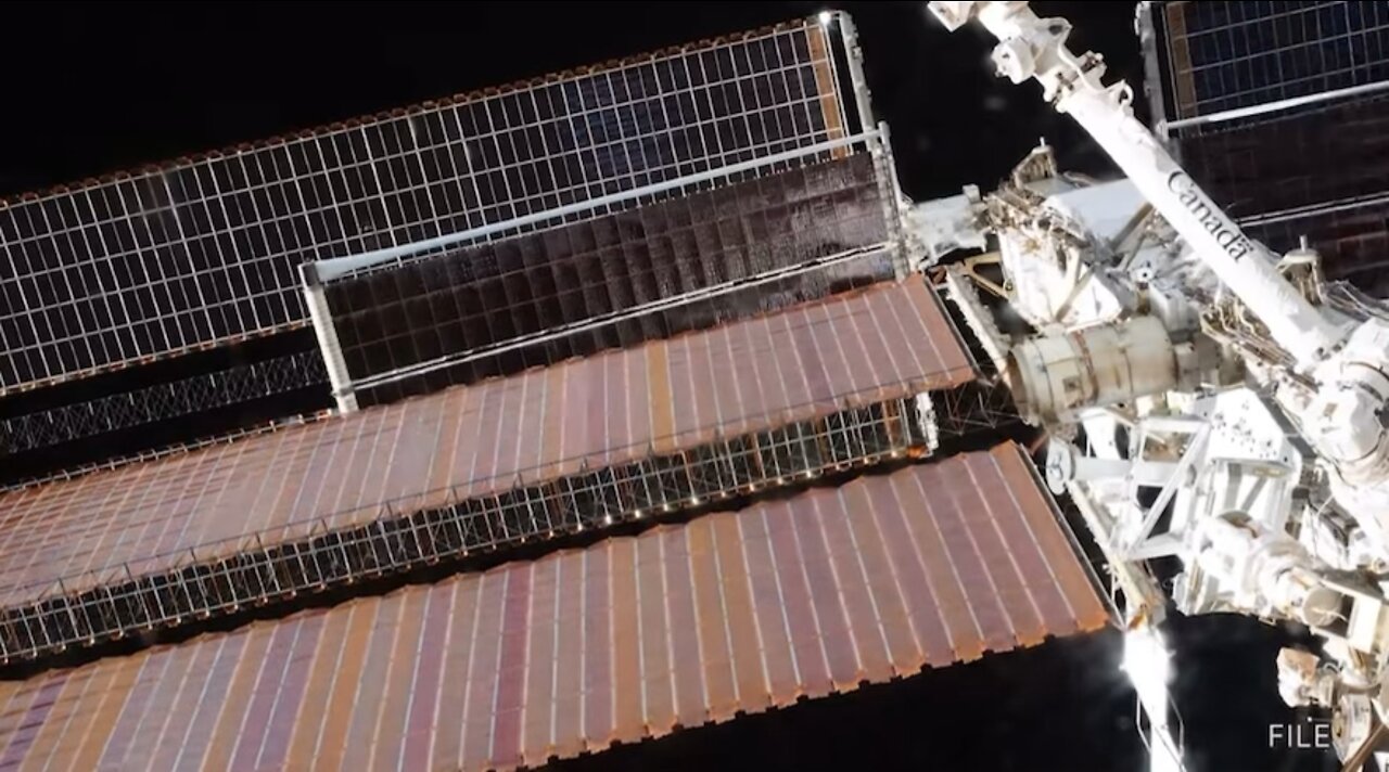 Preparing the Space Station for Solar Array Upgrades on This Week @NASA – March 18, 2022