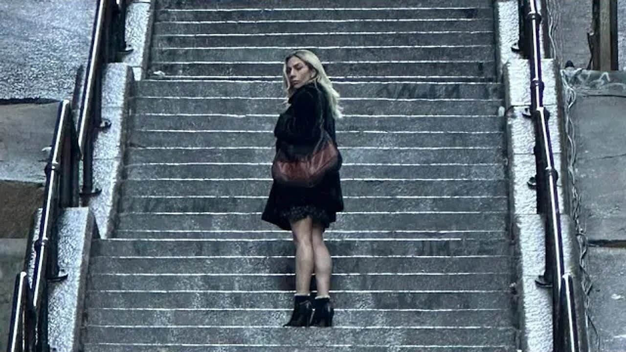 STAIRCASE IN JOKER & JOKER 2 🤡 ðŸŽ