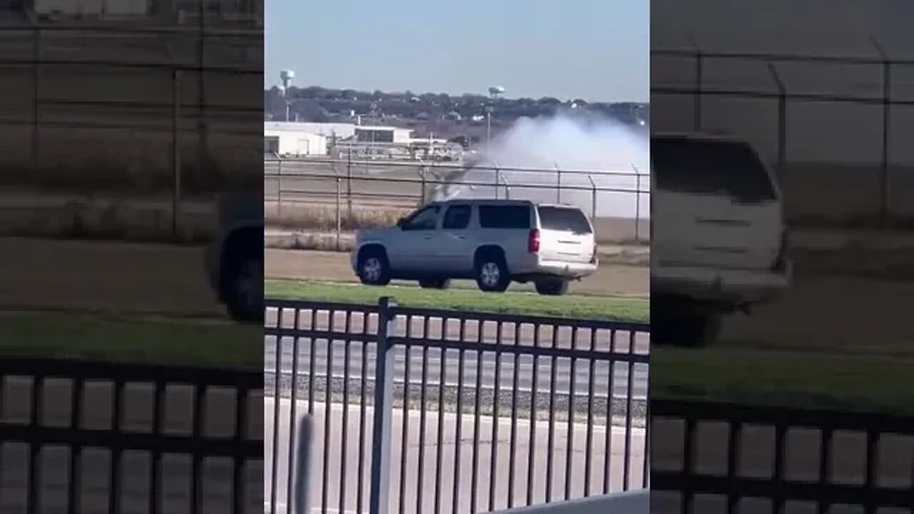 Oh shit‼️ When you skip the tutorial on flight simulator😱