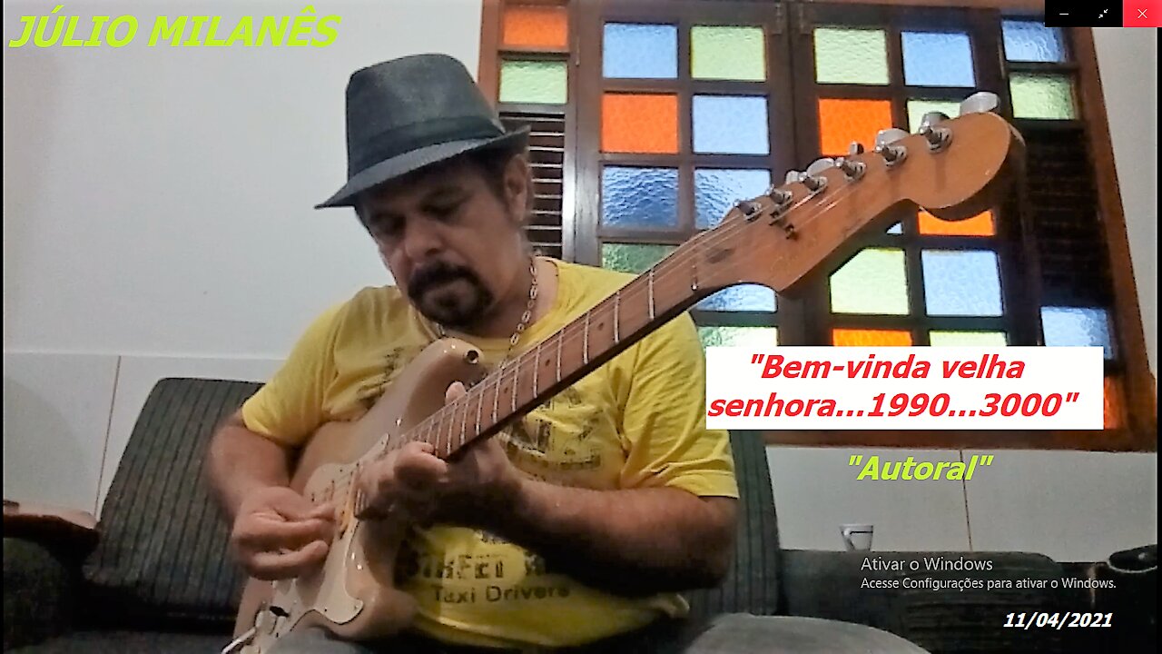 "Welcome old lady ... 1990 ... 3000 ..."