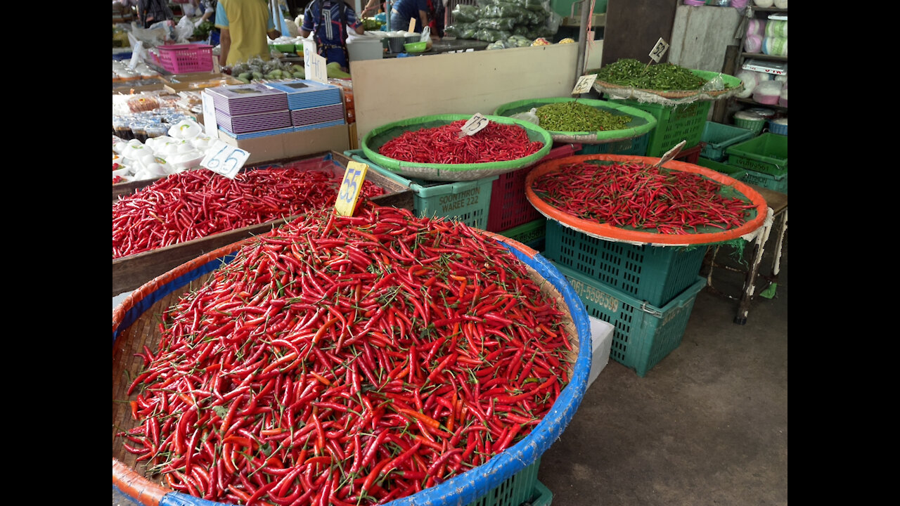 Klongtoey wet market- largest in Thailand