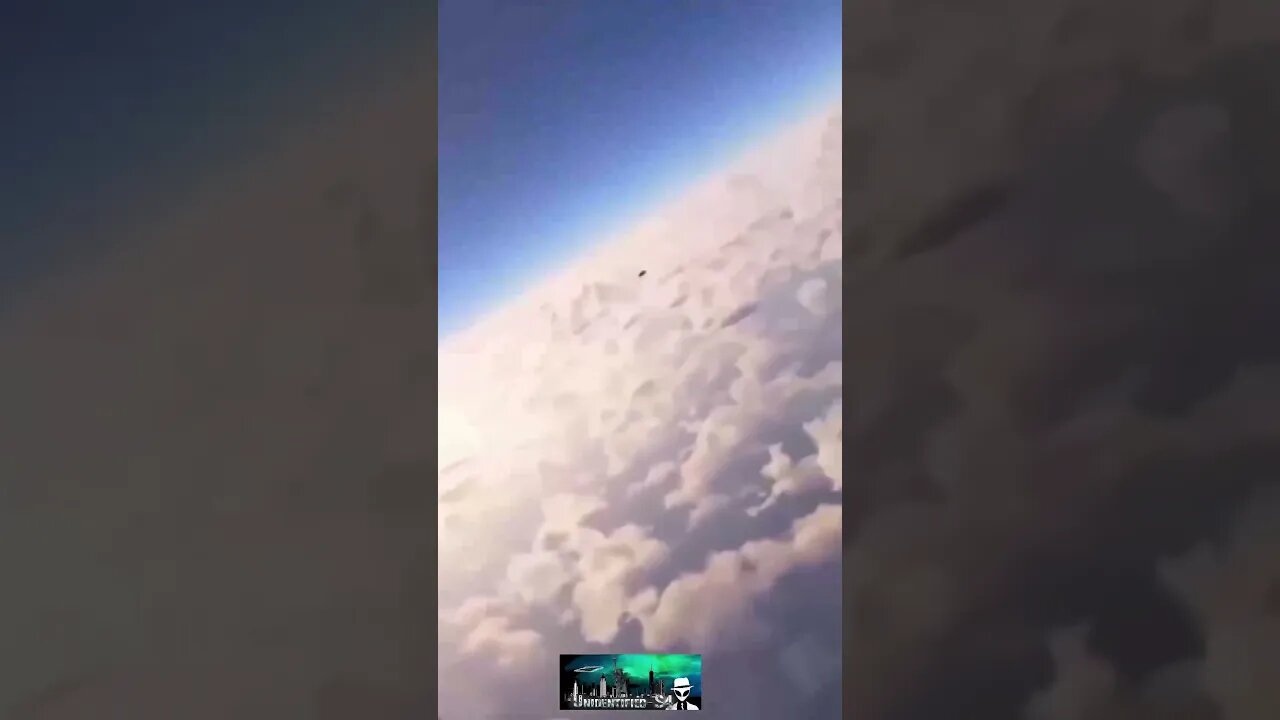Unique Look at UFO from Military Aircraft?