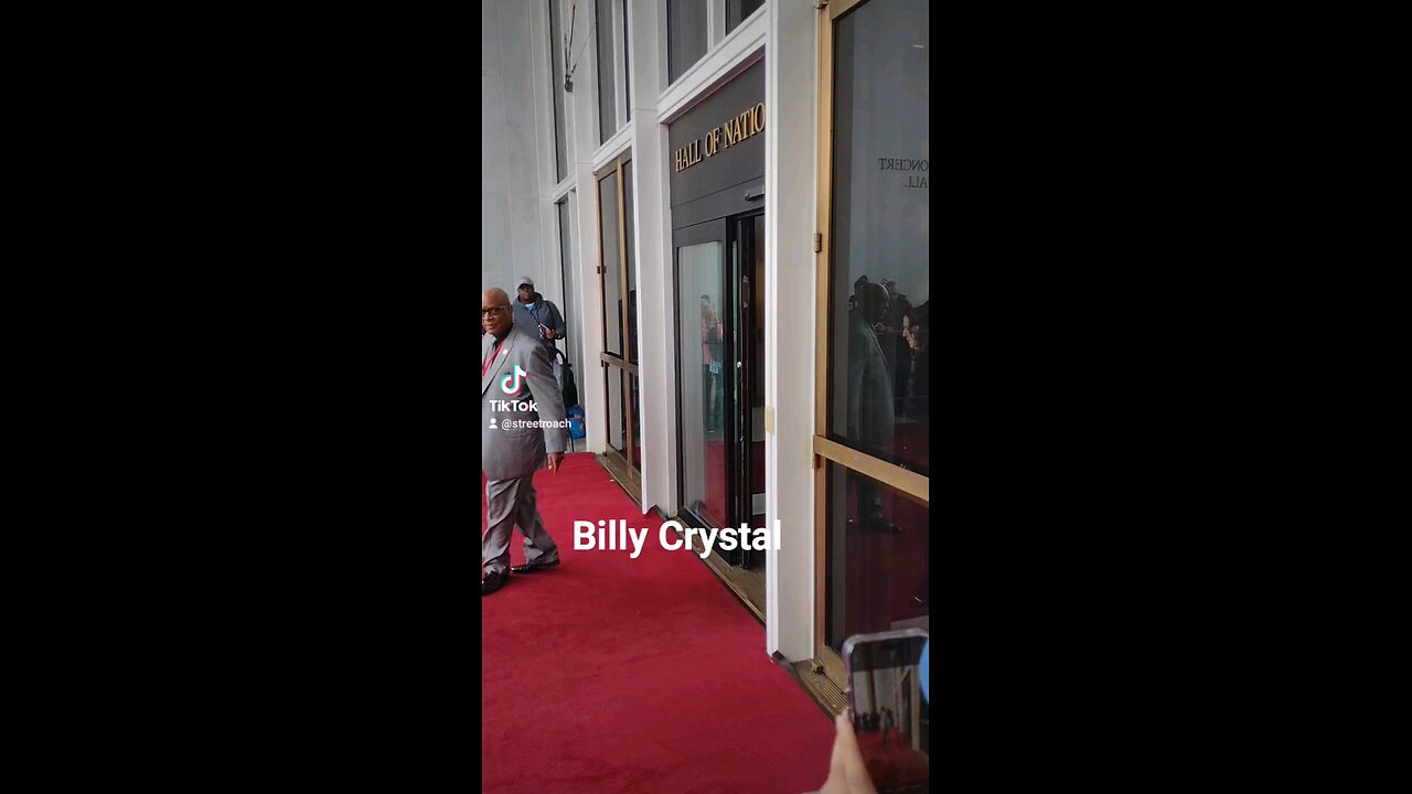 billy crystal out in sc