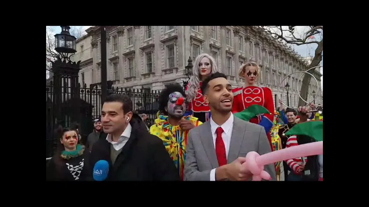 BORIS JHONSON OUT CLOWNS IN DOWNING STREET #downingstreet