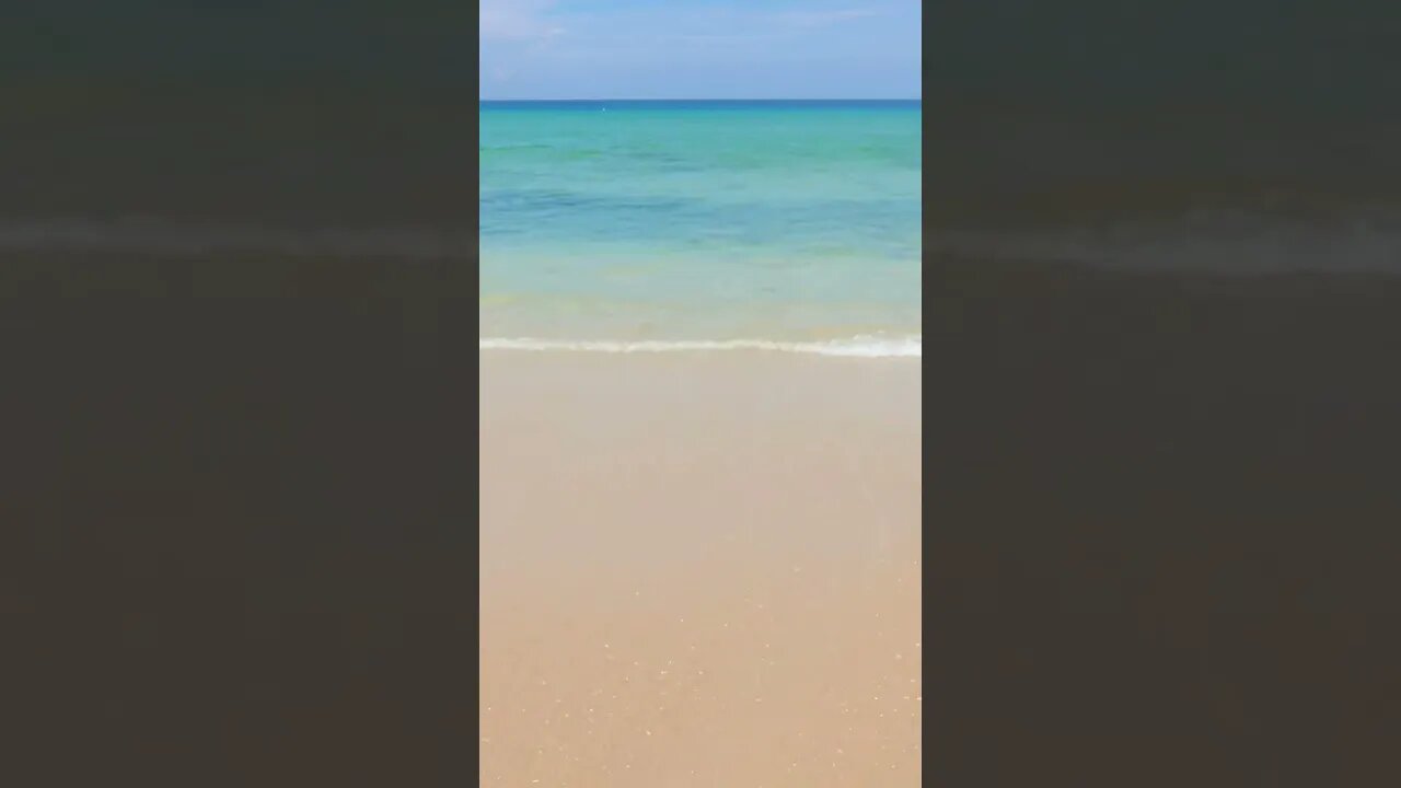 Sea wave and the clear blue sky #asmr #watersounds #shortsfeed