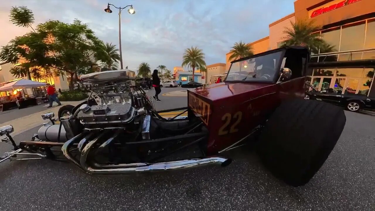 ONE of ONE Street Rod - DRAG-U-LA - Promenade at Sunset Walk - Kissimmee, Florida #insta360