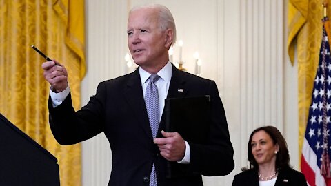 Biden Regime to Go ‘Door-to-Door’ in Effort to Convince Unvaccinated Americans to Get the Jab