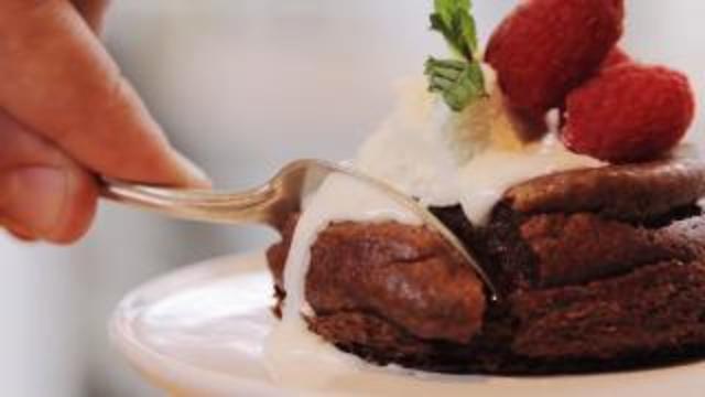 Molten Chocolate Cakes