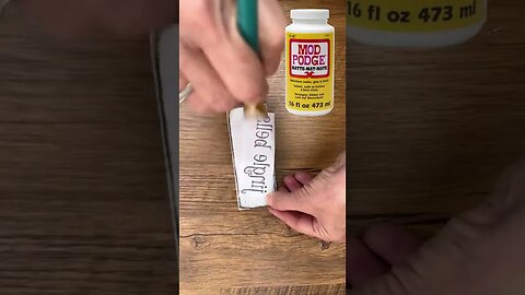 Transform Scrap Wood into Personalized Christmas Decor