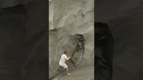 How the sand falls 😍