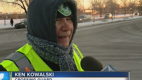 Workers adapt to winter cold