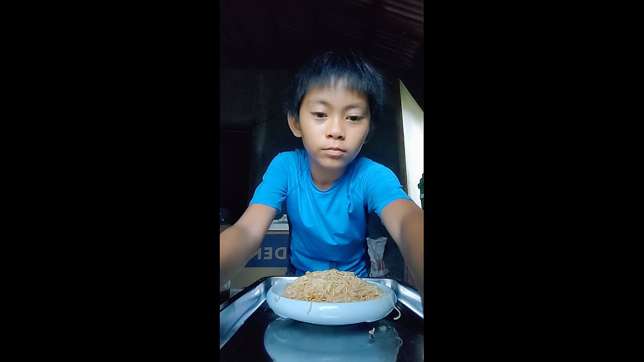 mukbang pancit canton