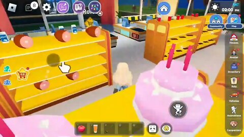 Maddie playing Roblox.
