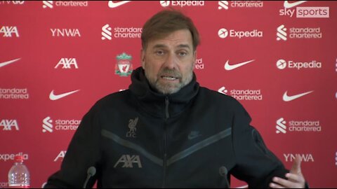 Jurgen Klopp wants more "vaccine" injured players