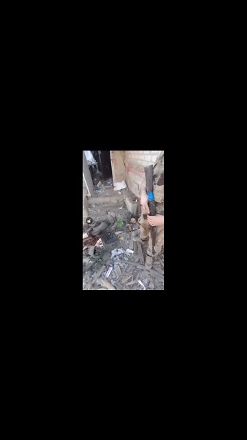 Russian POW or civilian being abused by Ukrainian soldiers