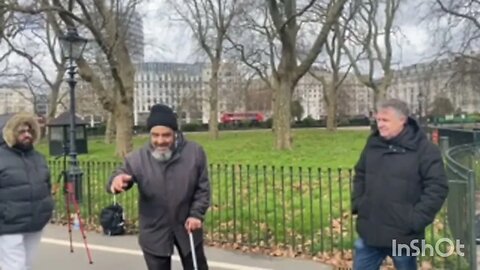 LUUL Filmed @almowahideen8949 Speech in #speakerscorner 💯‼️