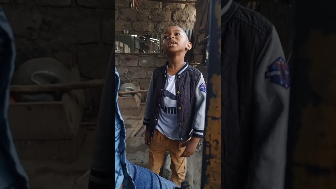 Funy kid on YouTube🤣🤣🤣👑👑
