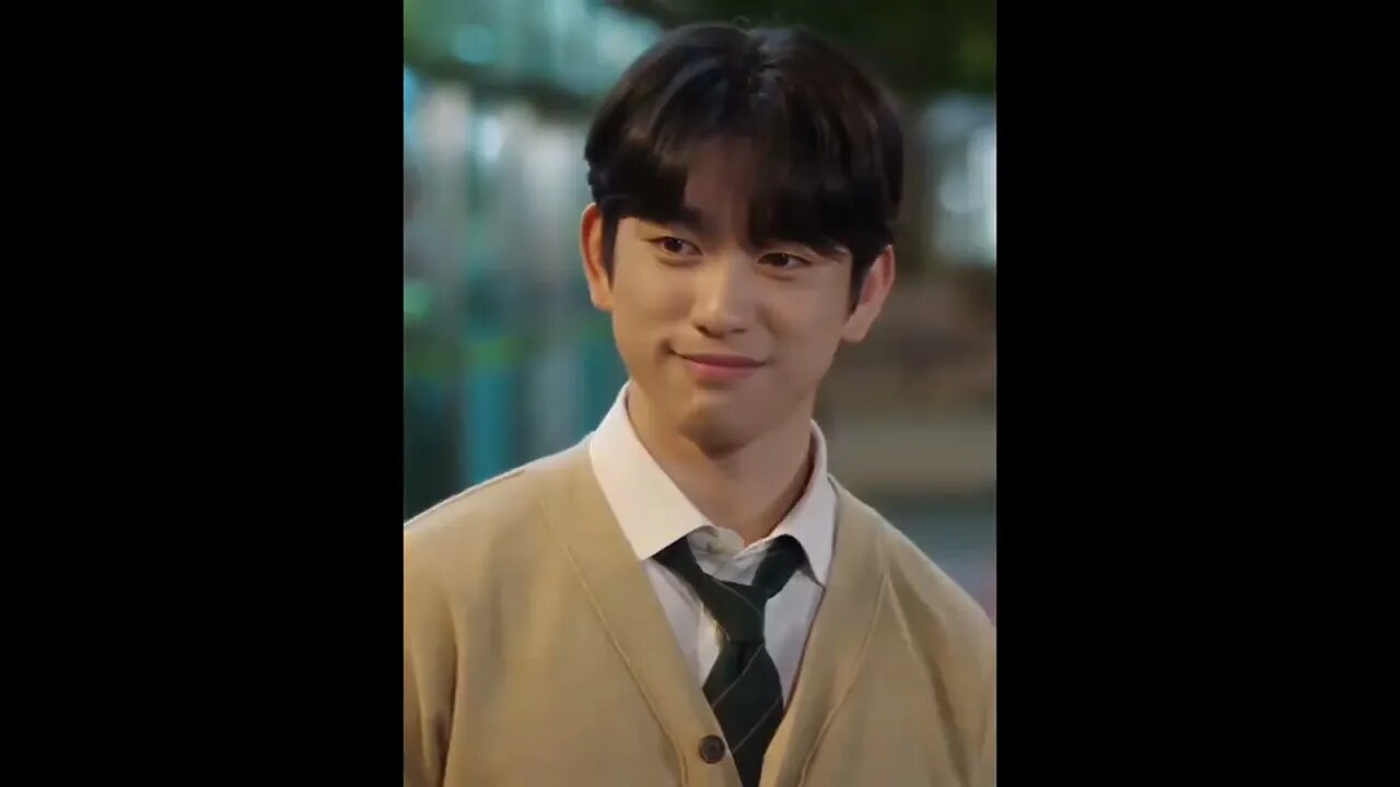 mom i want him 😭😭 #shorts #Yumi'scells2 #jinyoung #parkjinyoung #kimgoeun