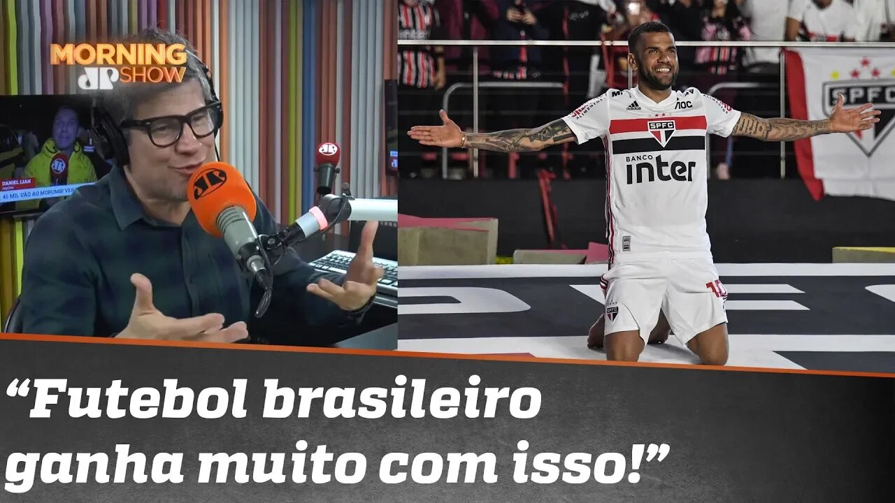 Edgard Piccoli comenta a apresentação de Daniel Alves no São Paulo