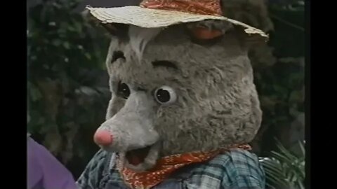 The Swamp Critters of Lost Lagoon - Phatratt and the Manatees