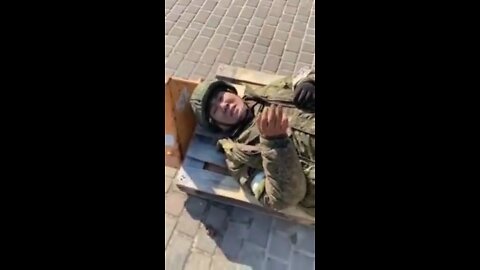 Two Russian invaders were captured in #Berezovka. As usual, they are treated very well