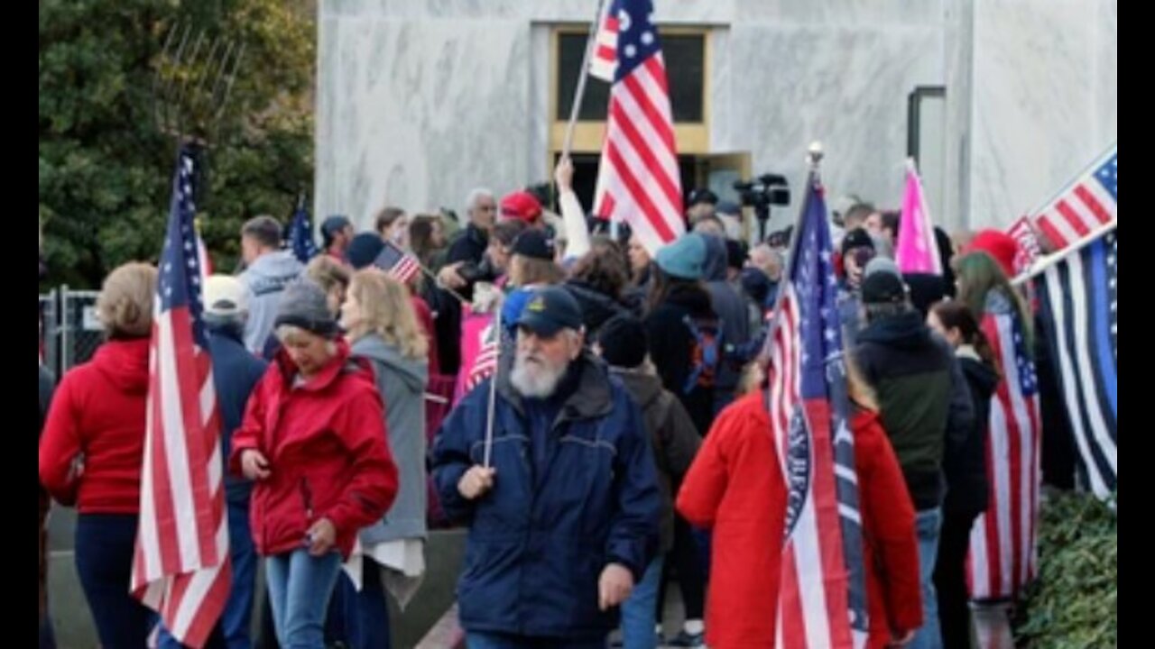 *BREAKING*Armed Protesters Enter The Oregon Statehouse As Legislators Hold A Closed Door Session!