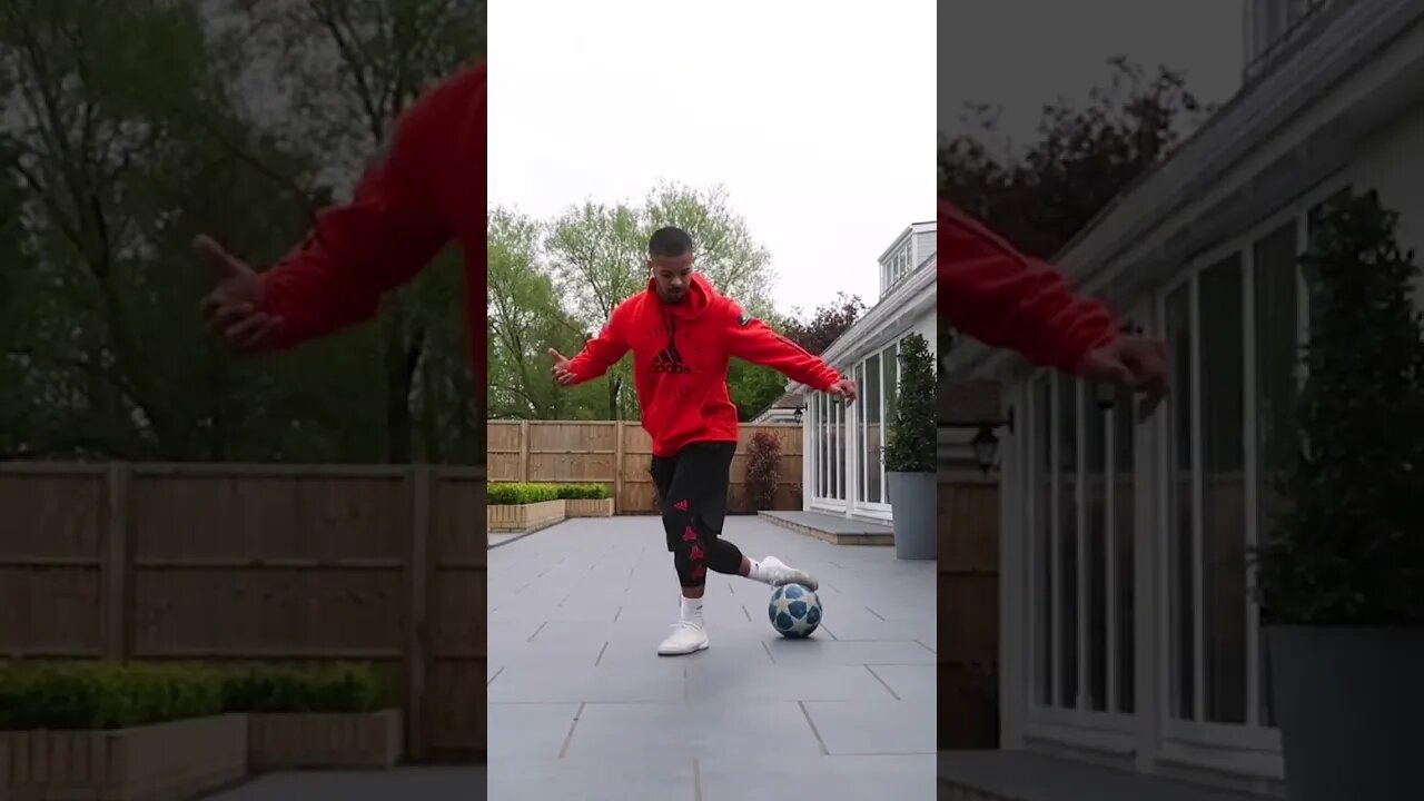 DANCING WITH A FOOTBALL ⚽️✨🤪 | Jeremy Lynch #Shorts