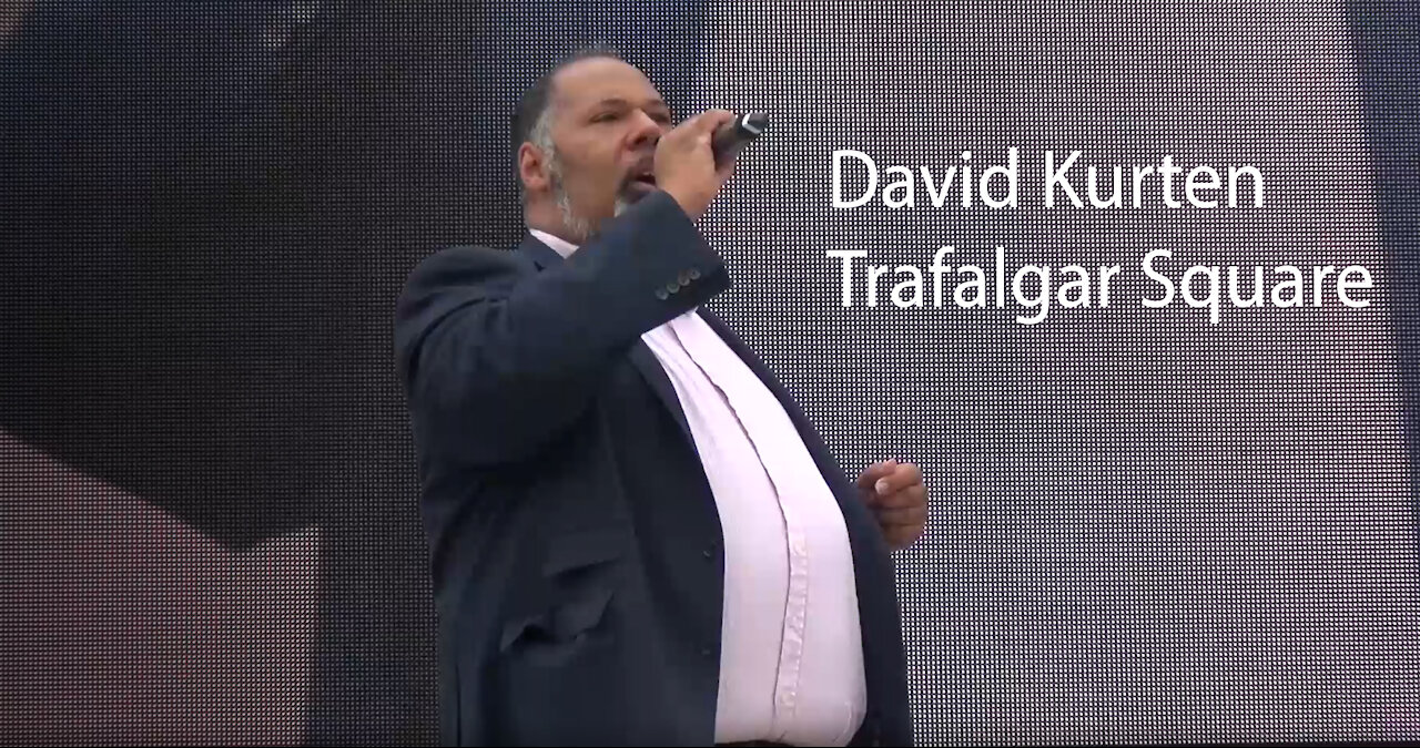 David Kurten - Trafalgar Sqaure