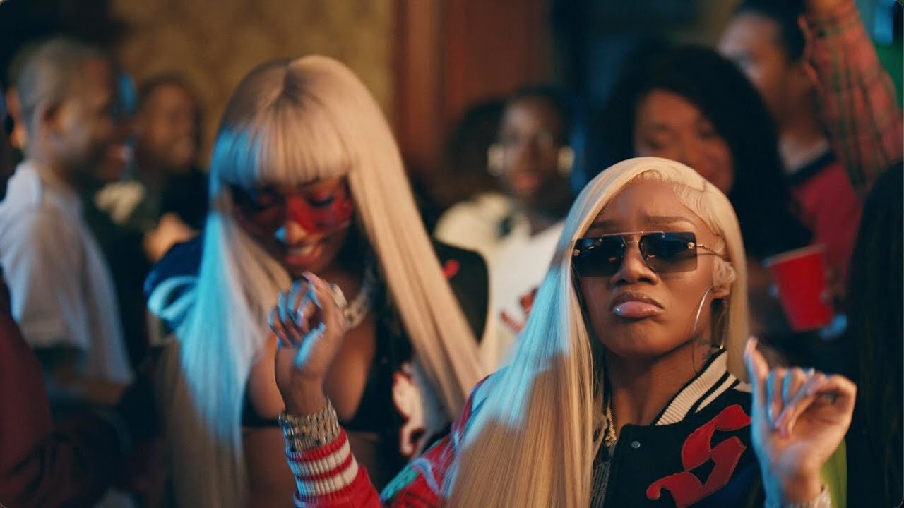 Glorilla - wanna Be Feat Megan thee stallion ( official music video)