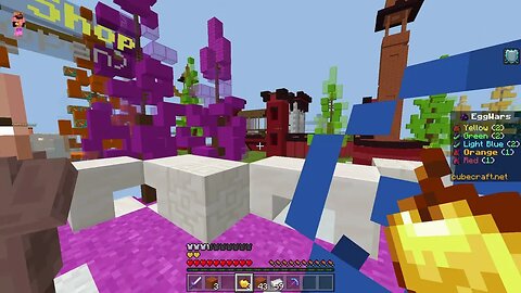 fighting my homie to death in Cubecraft Eggwars