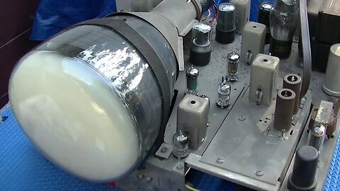 Tough Repair Admiral 19A1 7JP4 Electrostatic Television Diagnosis Capacitors SMD Alignment