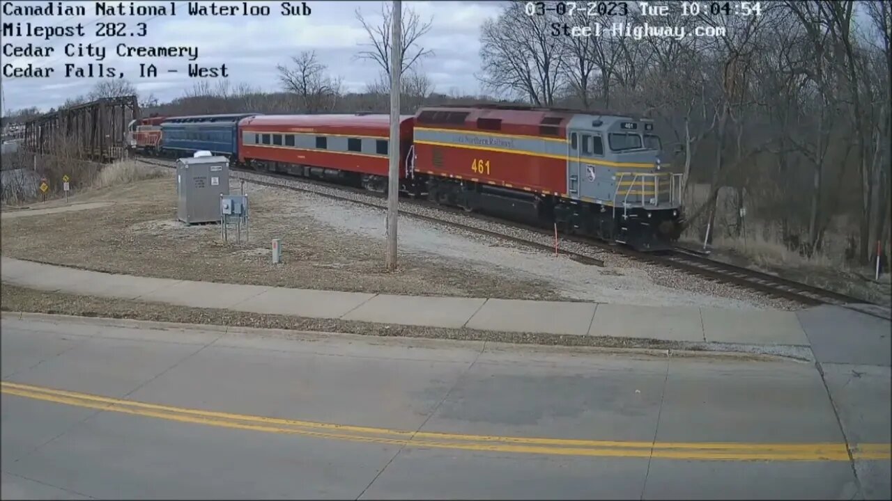 WB Passenger Cars in Cedar Falls, IA on March 7, 2023